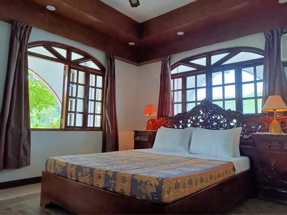 Blue Crystal Beach Resort Puerto Galera Eksteriør bilde
