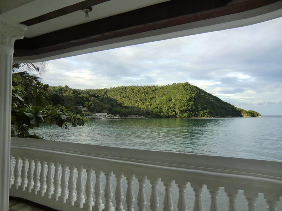 Blue Crystal Beach Resort Puerto Galera Eksteriør bilde