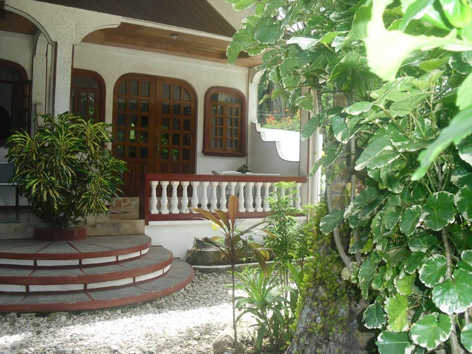 Blue Crystal Beach Resort Puerto Galera Eksteriør bilde