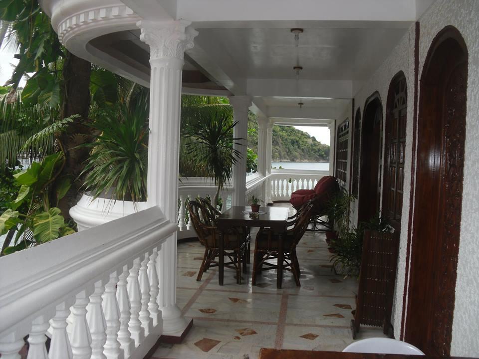 Blue Crystal Beach Resort Puerto Galera Eksteriør bilde